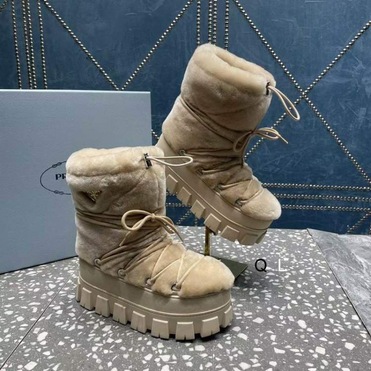 Picture of Prada Shoes _SKUPradasz35-406CLL100118863